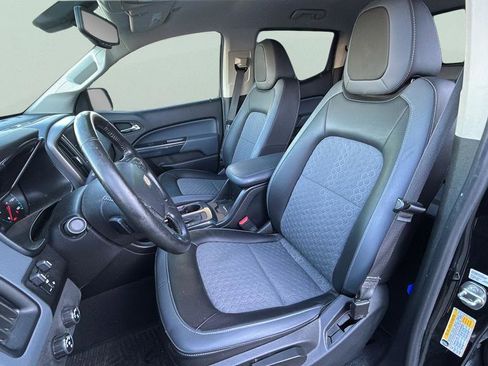 Used 2019 Chevrolet Colorado Z71 image 24