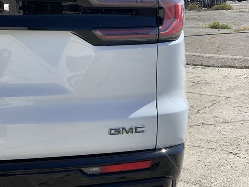 New 2026 GMC Acadia Denali Ultimate AWD/4WD image 32