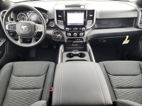 New 2026 RAM 1500 Express AWD/4WD image 24