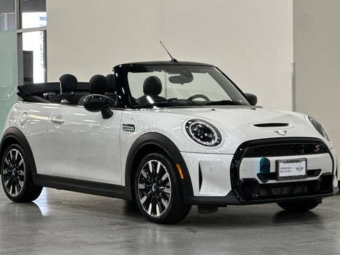 Certified 2024 MINI Cooper S w/ Seaside Edition FWD image 2