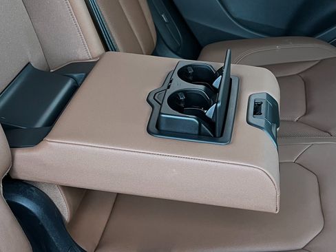 Used 2023 Audi Q8 Prestige image 43