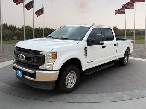 Used 2022 Ford F250 XL w/ Power Equipment Group AWD/4WD image 1
