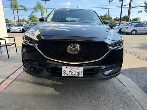 Used 2019 MAZDA CX-5 Touring image 2