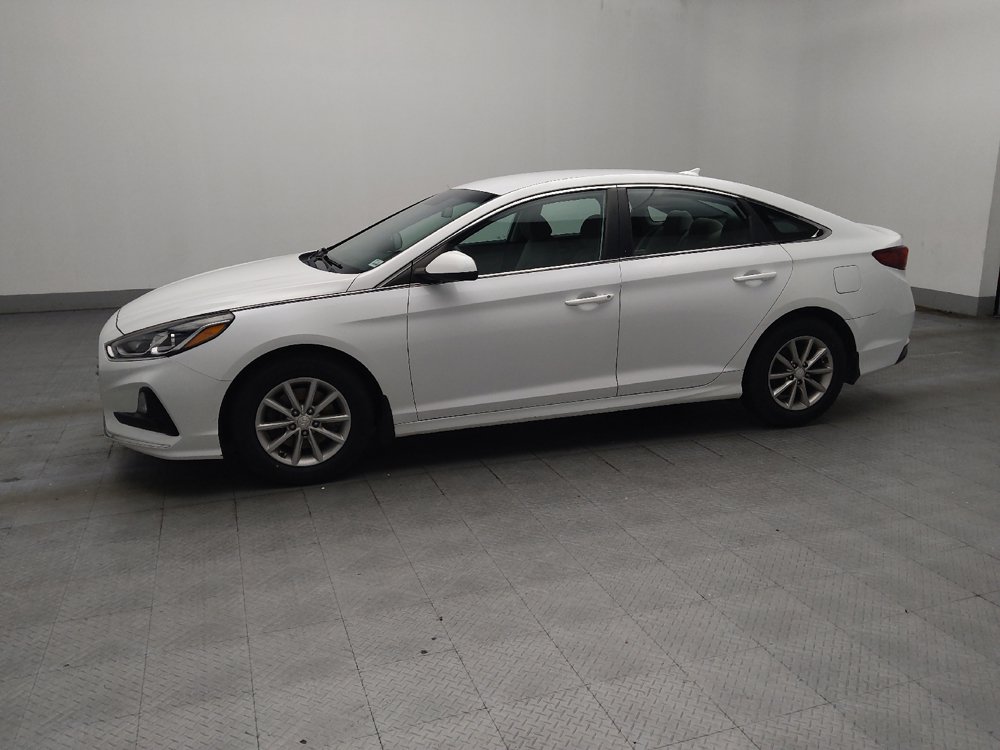 Used 2018 Hyundai Sonata SE FWD image 2
