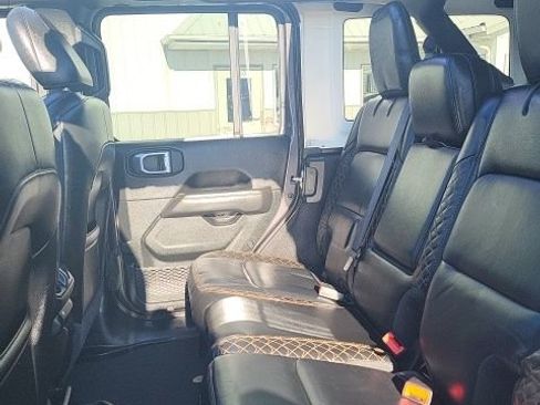 Used 2021 Jeep Wrangler Unlimited Sahara image 14