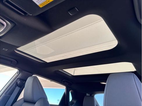 Used 2024 Toyota bZ4X XLE - AWD w/ Weather Package image 26