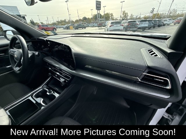 Certified 2026 Chevrolet Traverse LT AWD/4WD image 28