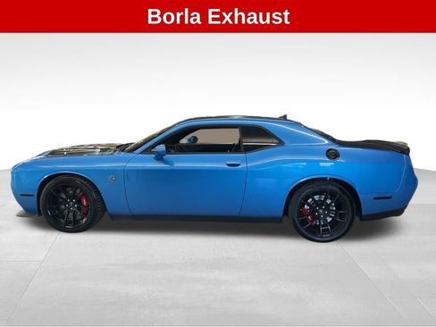 Used 2023 Dodge Challenger SRT Hellcat w/ Driver Convenience Group image 2
