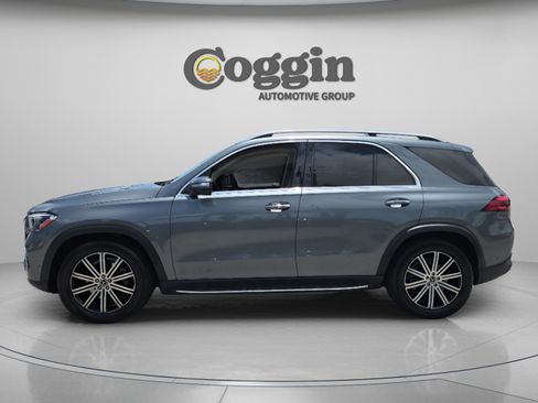 Certified 2025 Mercedes-Benz GLE 350 4MATIC image 2