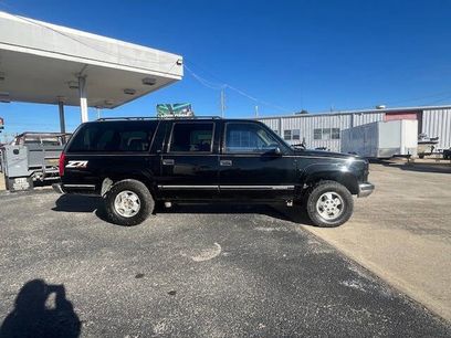 Used 1999 Chevrolet Suburban 4WD w/ Preferred Equipment Group 3