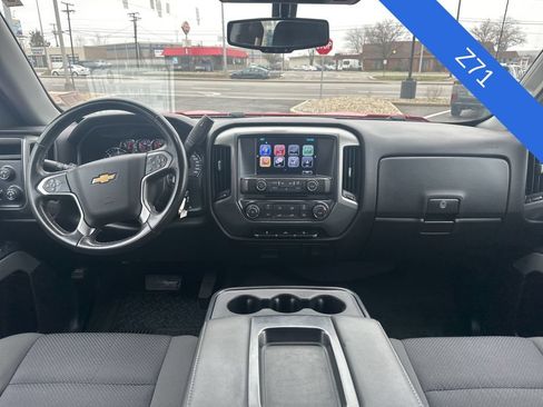 Used 2018 Chevrolet Silverado 1500 LT AWD/4WD image 24