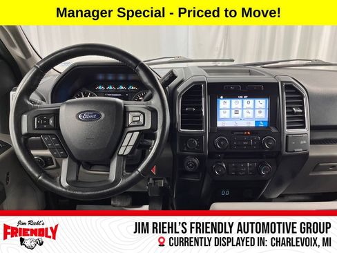 Used 2016 Ford F150 XLT w/ Equipment Group 302A Luxury AWD/4WD image 15