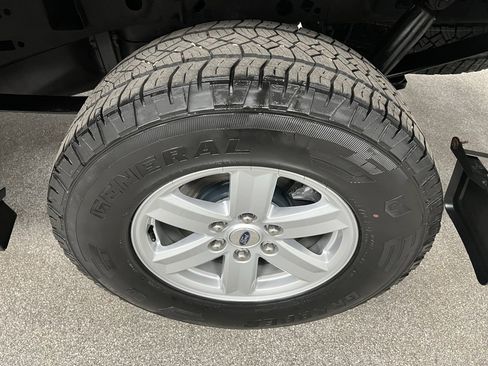 Used 2022 Ford F150 XLT w/ Trailer Tow Package image 19