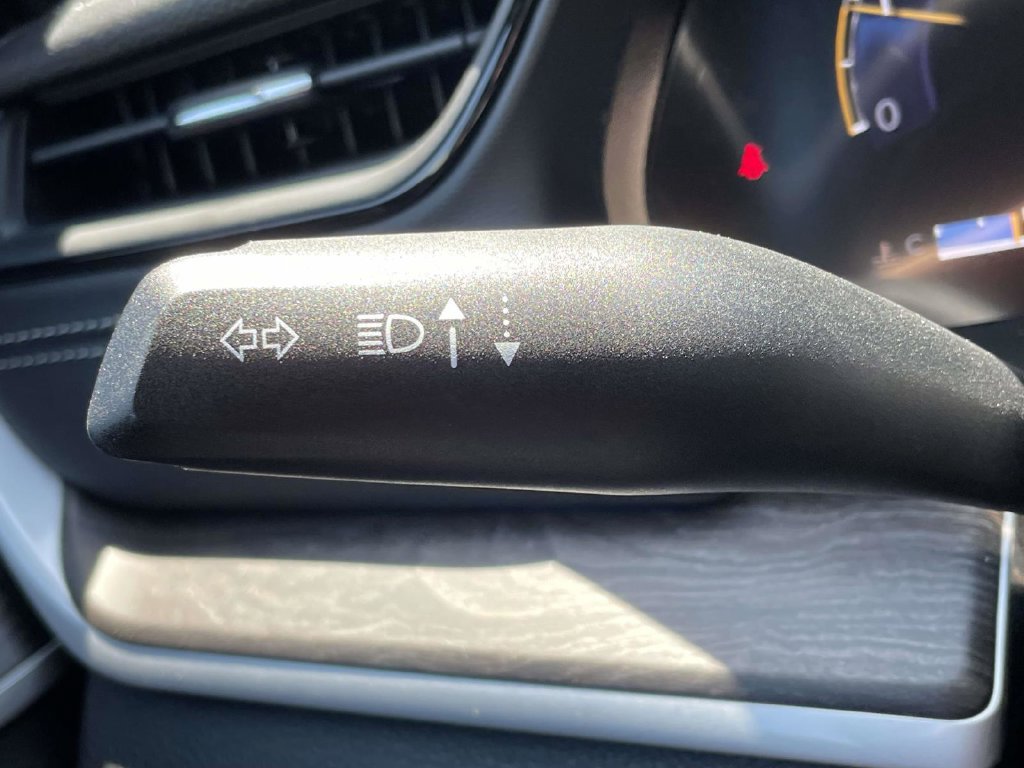 New 2026 Jeep Grand Cherokee Altitude AWD/4WD image 32