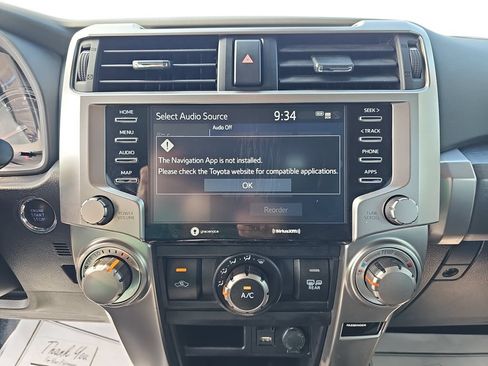 Used 2024 Toyota 4Runner SR5 AWD/4WD image 22