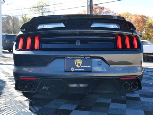 Used 2020 Ford Mustang Shelby GT350 w/ Technology Package image 70