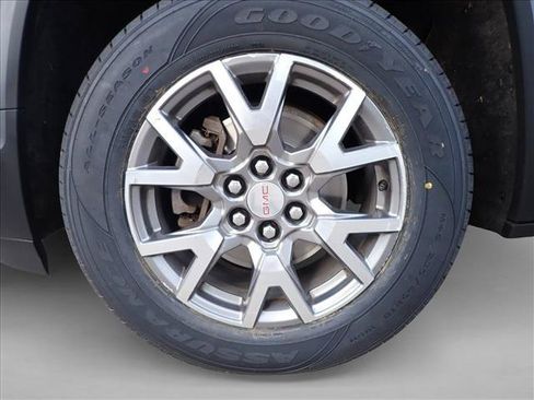 Used 2020 GMC Acadia SLT AWD/4WD image 10