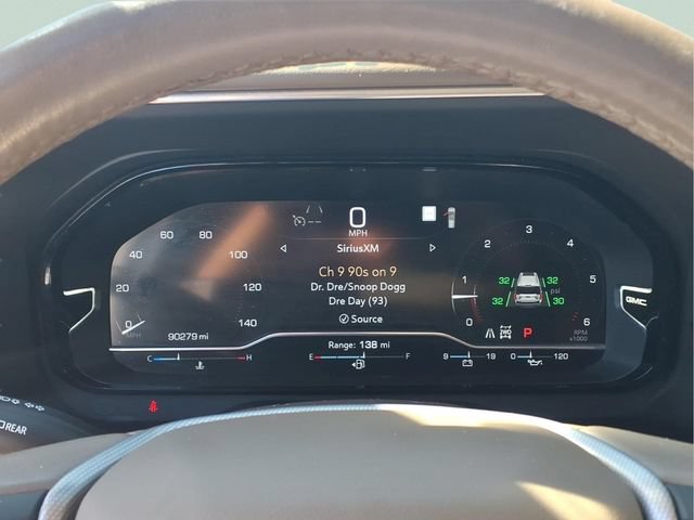 Used 2023 GMC Yukon Denali AWD/4WD image 11