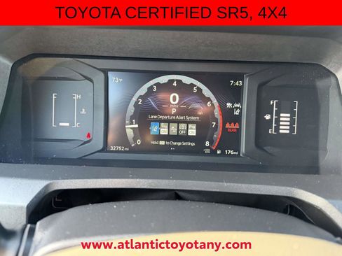 Certified 2024 Toyota Tacoma SR5 AWD/4WD image 7