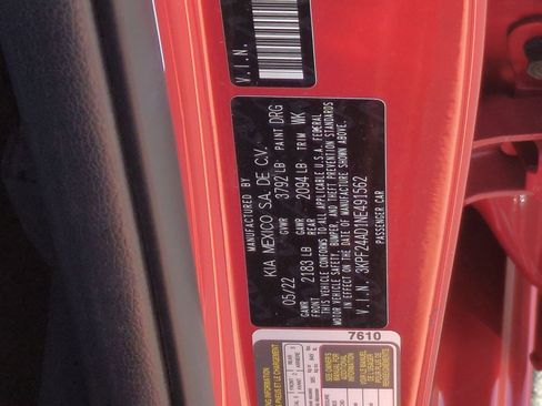 Used 2022 Kia Forte LXS image 27