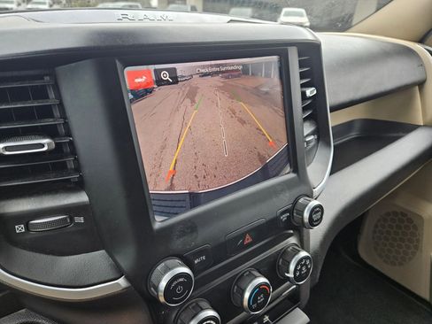 Used 2022 RAM 2500 Big Horn image 17