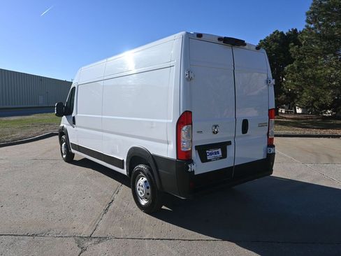 Used 2023 RAM ProMaster 2500 image 5
