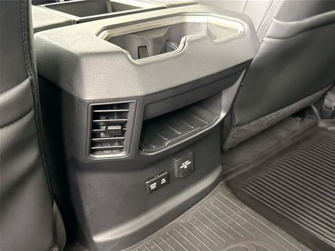 Used 2023 Toyota Tundra Limited w/ Power Package RWD image 38