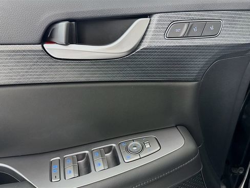 Used 2023 Hyundai Palisade Limited image 18