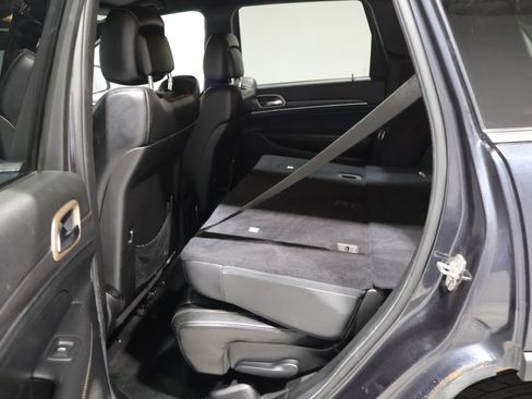 Used 2014 Jeep Grand Cherokee Limited w/ Trailer Tow Group IV AWD/4WD image 18