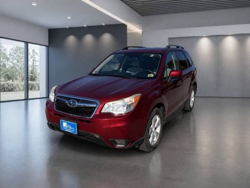 Used 2015 Subaru Forester 2.5i Premium w/ All-Weather Package AWD/4WD image 2