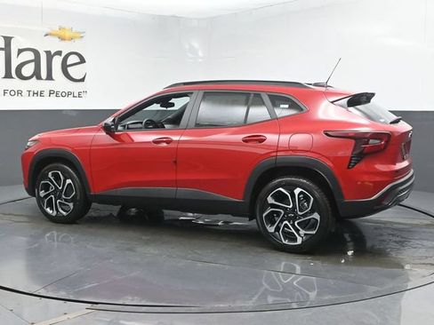 New 2026 Chevrolet Trax RS w/ Driver Confidence Package FWD image 30