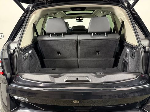 Used 2025 BMW X7 xDrive40i AWD/4WD image 12