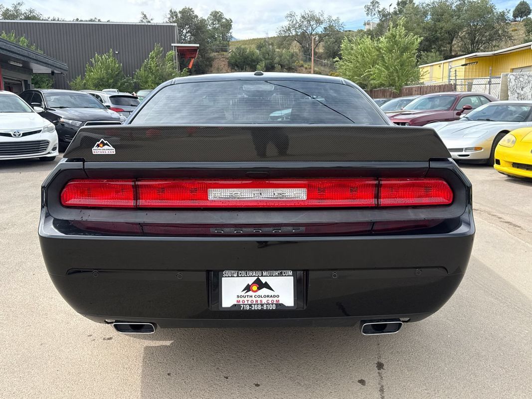 Used 2013 Dodge Challenger R/T RWD image 6