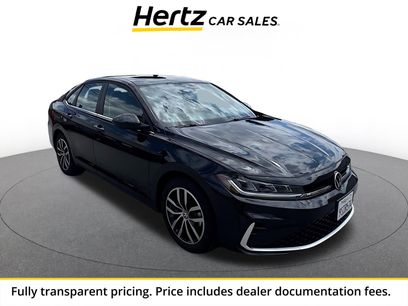 Used 2025 Volkswagen Jetta SE
