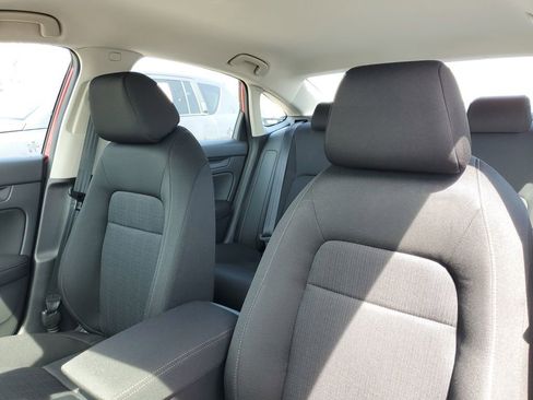 Certified 2023 Honda Civic LX image 9