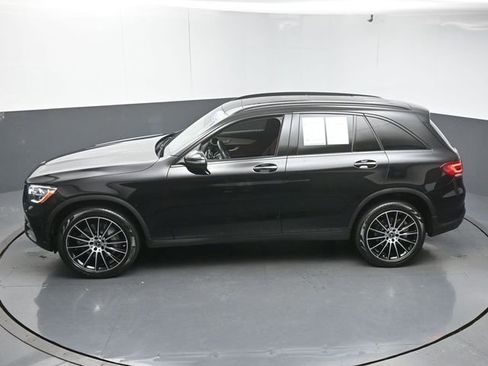 Used 2022 Mercedes-Benz GLC 300 GLC 300 image 41
