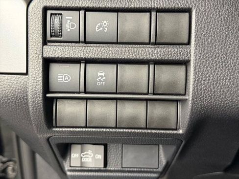Certified 2026 Toyota Tacoma SR5 RWD image 28