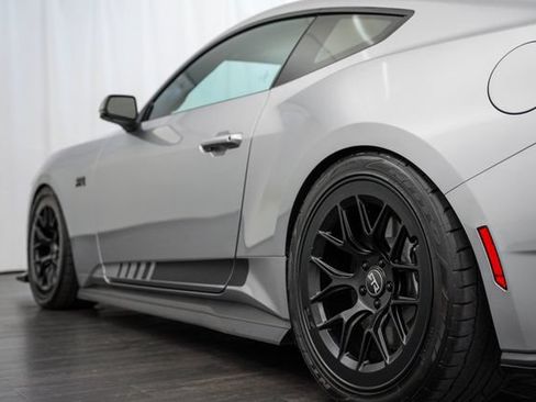Used 2024 Ford Mustang GT Premium RWD image 28