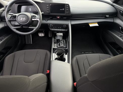 New 2026 Hyundai Elantra SEL Sport Premium w/ Cargo Package image 6