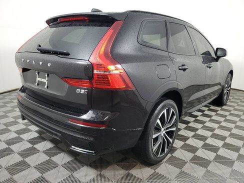 Certified 2024 Volvo XC60 B5 Plus image 8