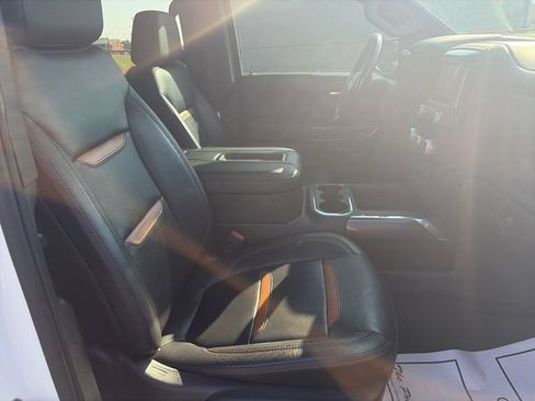 Used 2019 GMC Sierra 1500 AT4 w/ AT4 Premium Package AWD/4WD image 29