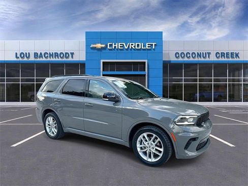 Used 2024 Dodge Durango GT image 2