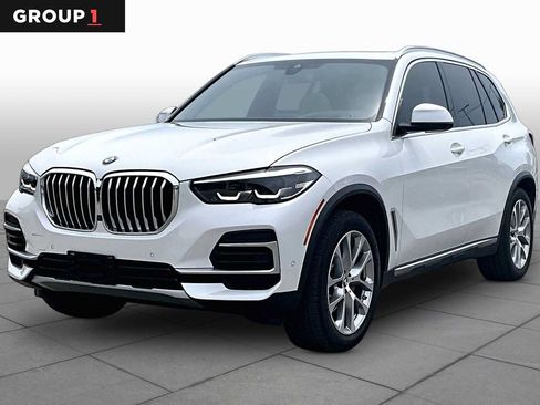 Used 2022 BMW X5 sDrive40i w/ Luxury Seating Package RWD image 1
