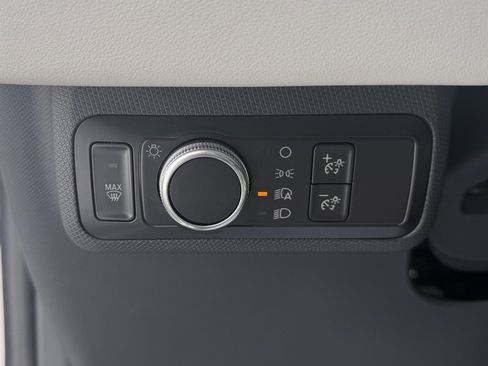 Used 2021 Ford Mustang Mach-E Premium image 23