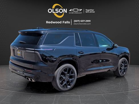 Used 2026 Chevrolet Traverse RS w/ LPO, Floor Liner Package AWD/4WD image 5