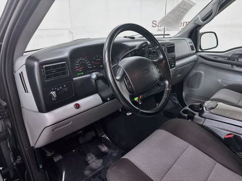 Used 2002 Ford F250 XLT AWD/4WD image 9