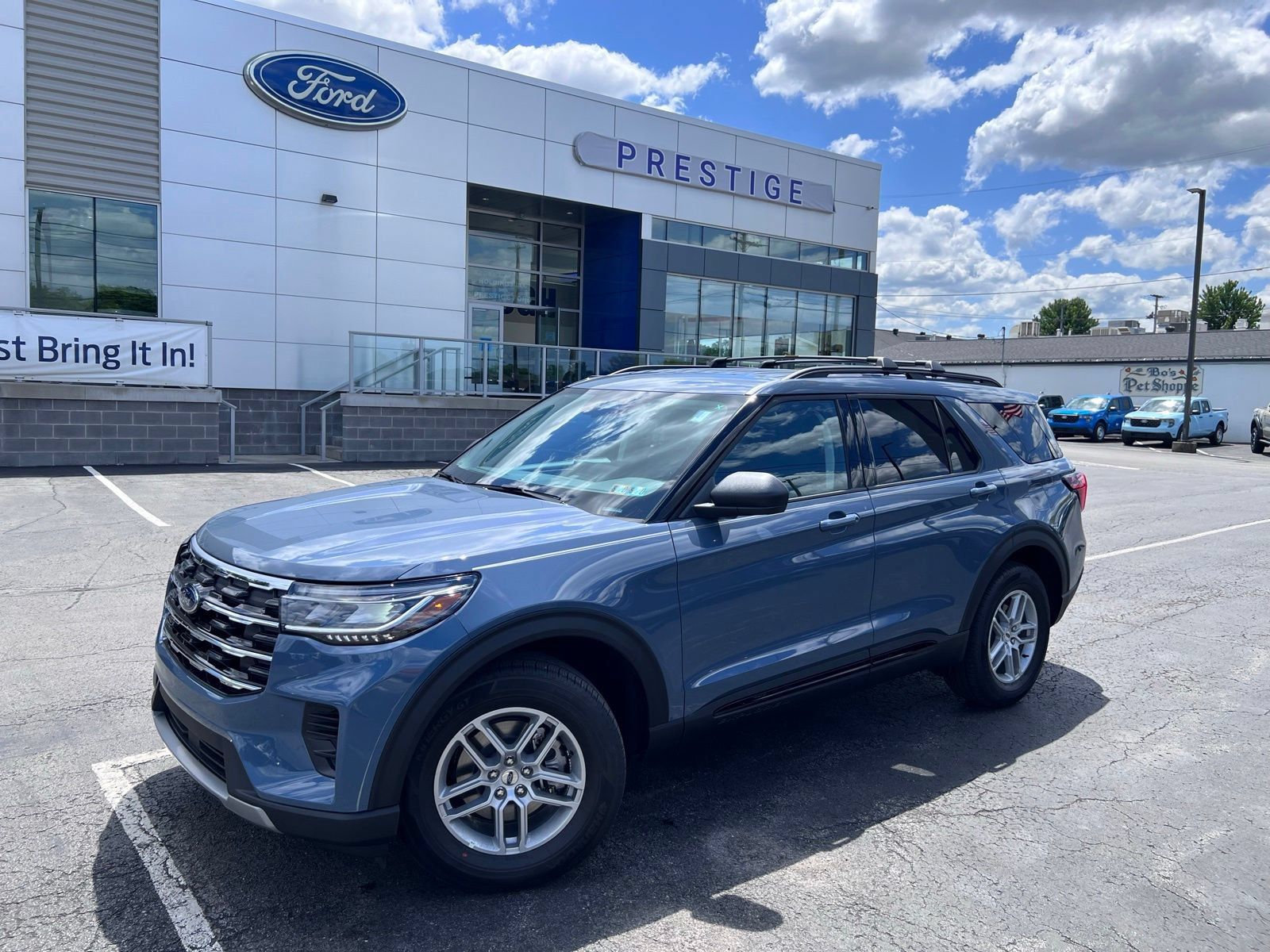New 2026 Ford Explorer Active AWD/4WD image 1