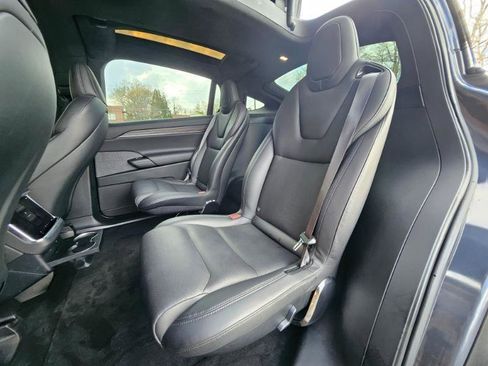 Used 2023 Tesla Model X image 65
