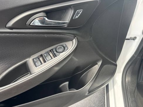 Used 2024 Chevrolet Malibu RS FWD image 10