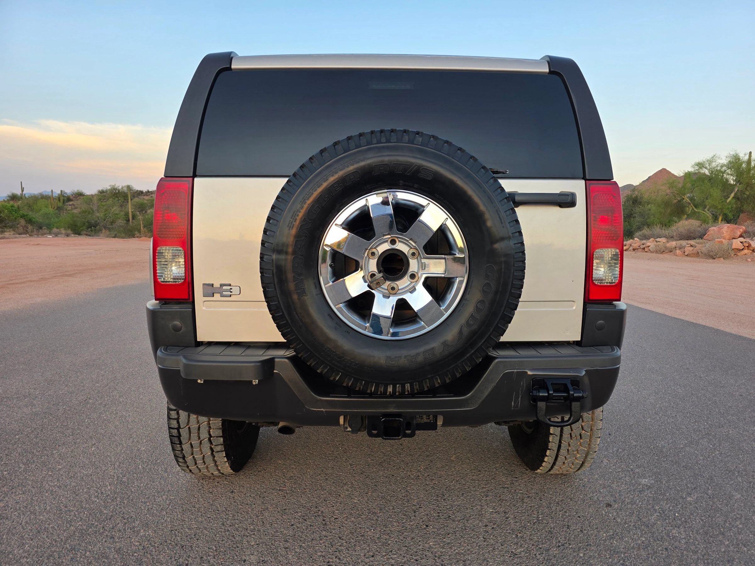 Used 2006 HUMMER H3 AWD/4WD image 4
